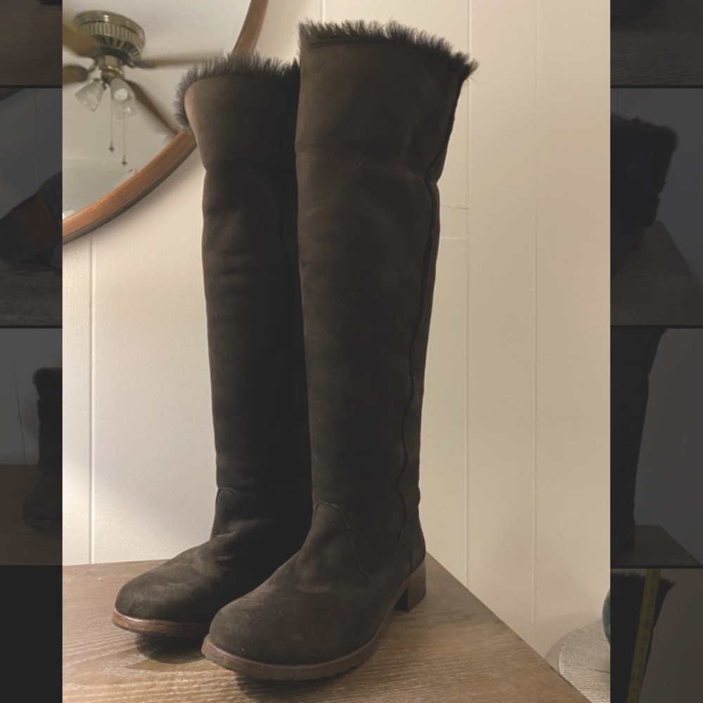 Vintage Moschino Fur Lined Tall Boots Size 8 Women’s